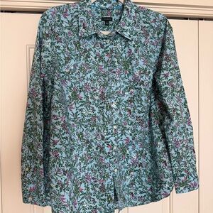 Talbots Modern Classic Button-down size L